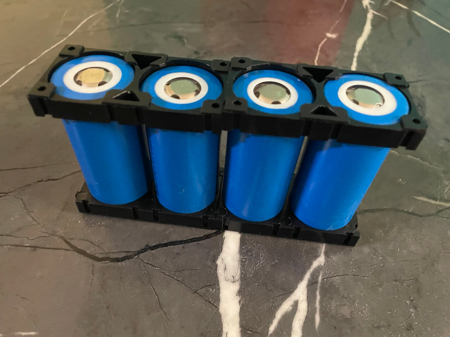 32650 Cell 3.2V 6000mAh A-Grade 2000+ Cycle Pack of 4 Cells for 12V 6Ah Battery (Pack of 4 with cell holder)